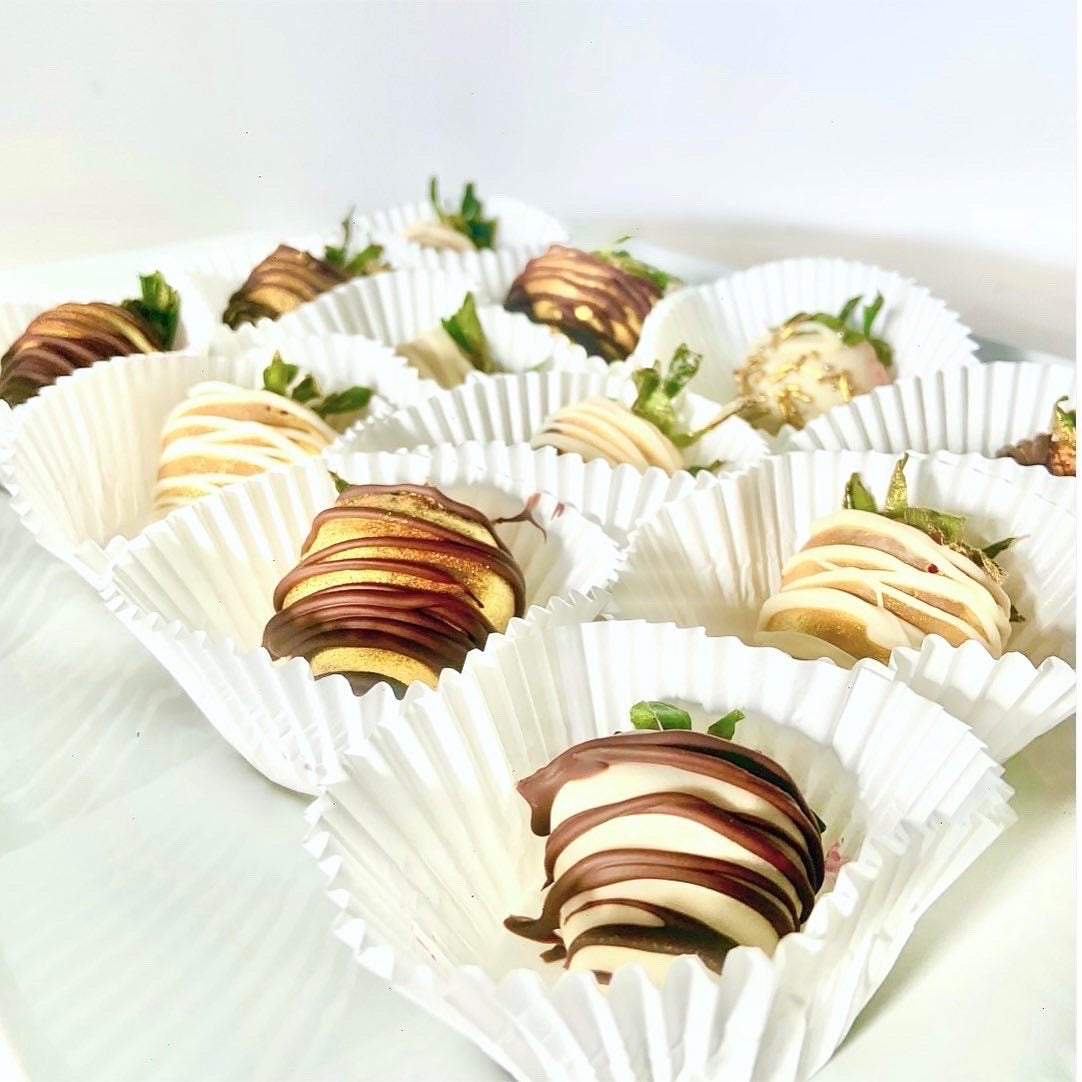 Golden Chocolate Covered Strawberries