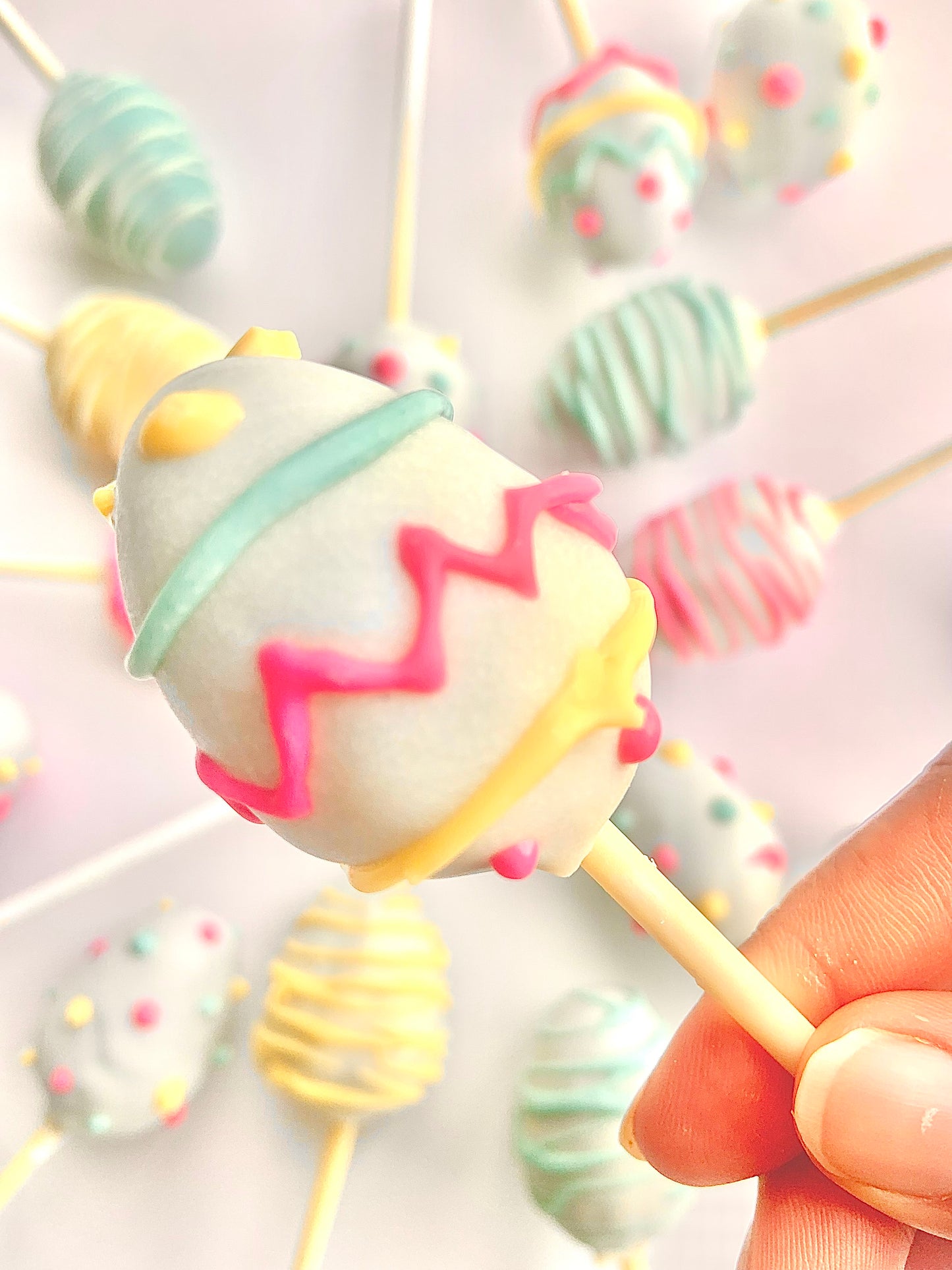 Easter Egg Cake Pops